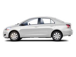 2010 TOYOTA YARIS