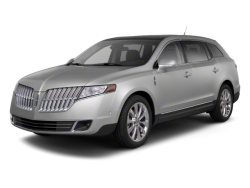 2013 LINCOLN MKT  - Front View